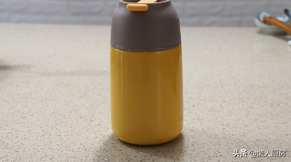 没有保温功能的电饭锅怎么做酸奶,电饭锅做酸奶制作方法及步骤如下