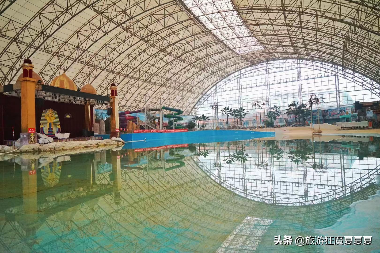 四川大英明明地处内陆，却因“海”而出名，不会游泳也能漂浮水上