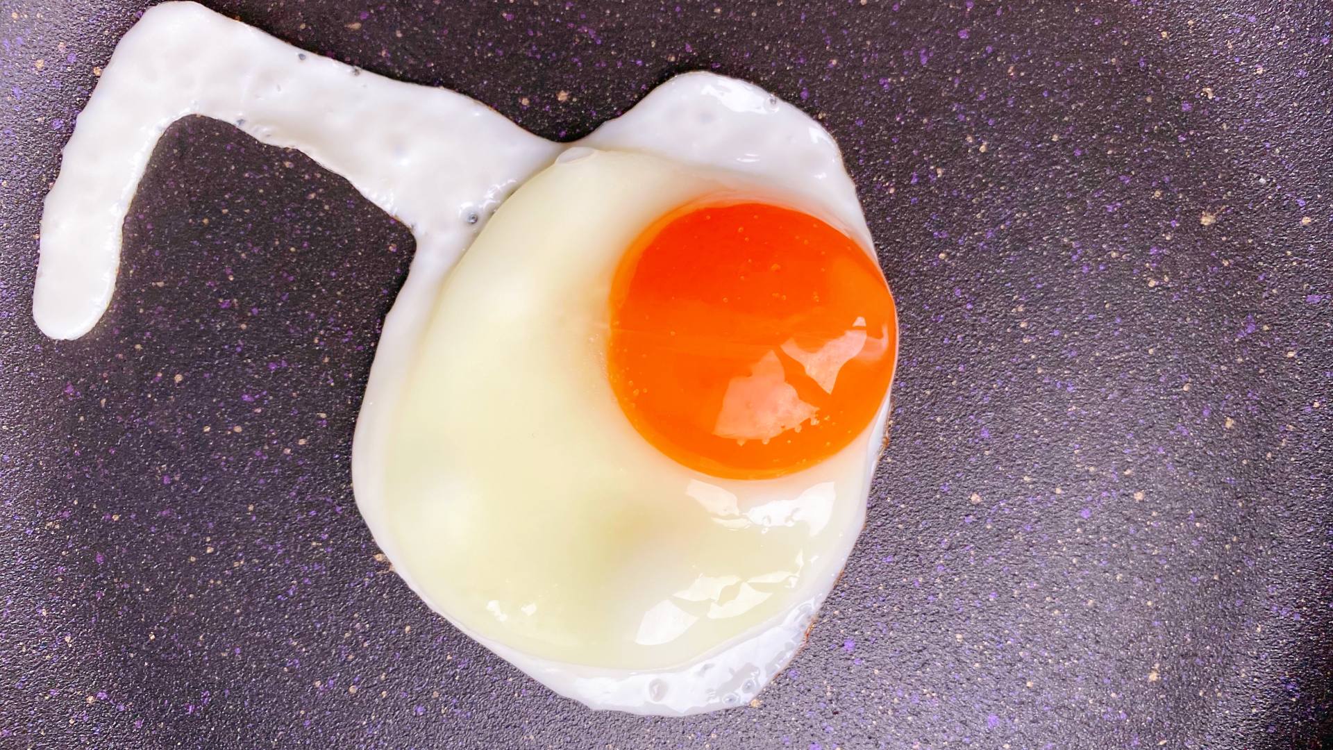 走近氪学｜粘锅退款！打死都不粘的不粘锅？