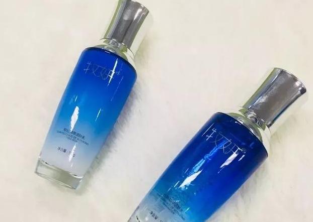 护肤不油腻推荐什么水乳,基础补水不带美白修复功效的水乳