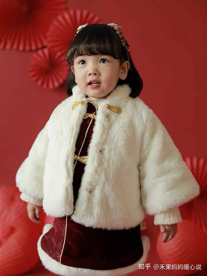 童装女童3-6岁公主裙冬款拜年,2023年最流行的衣服童装