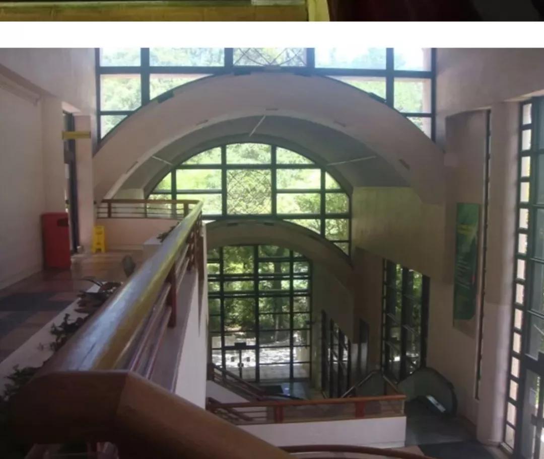 为什么香港富豪们都相信风水大师,香港富豪为什么信风水