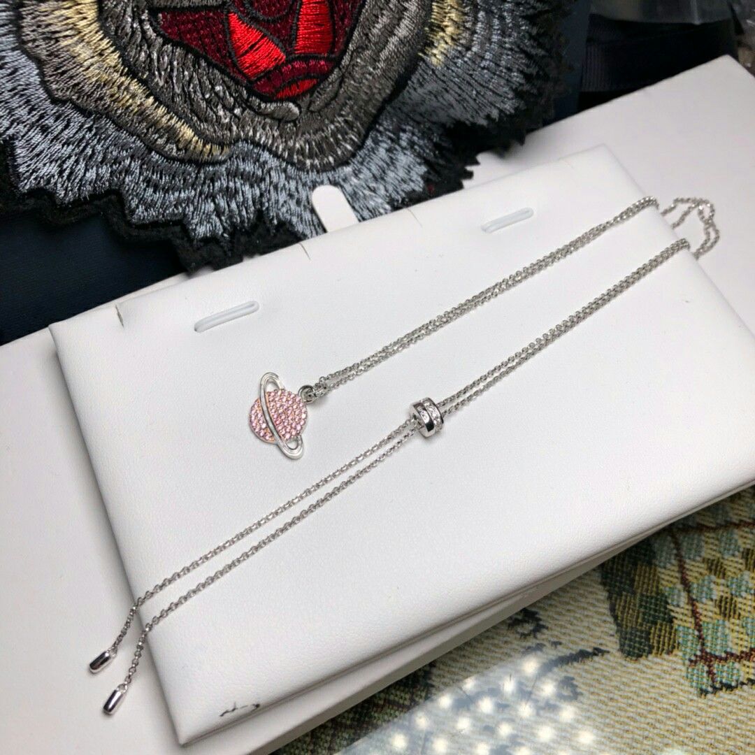 不是只有女孩子能收到圣诞礼物,最好的圣诞礼物给女生