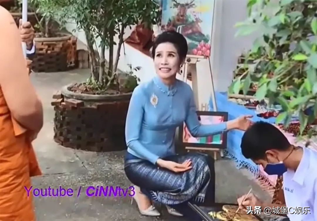 诗丽吉的蓝宝石首饰,诗丽吉蓝宝石