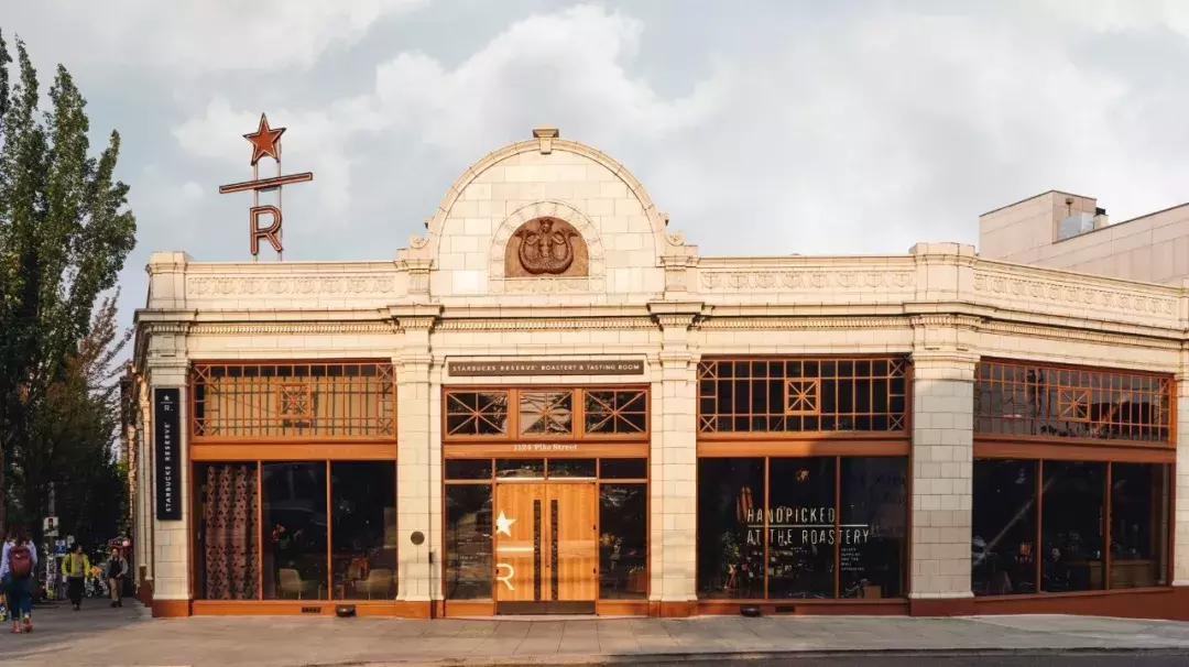 星巴克首席执行官哪里人,星巴克设计师工作室