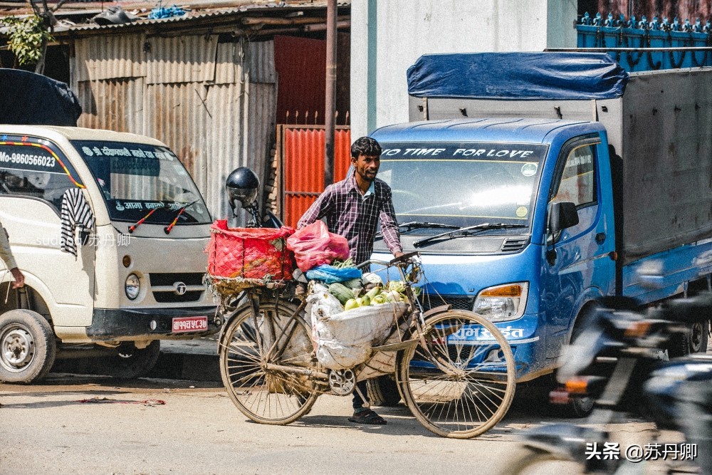 尼泊尔首都最穷的寺庙,尼泊尔贫民区的真实生活