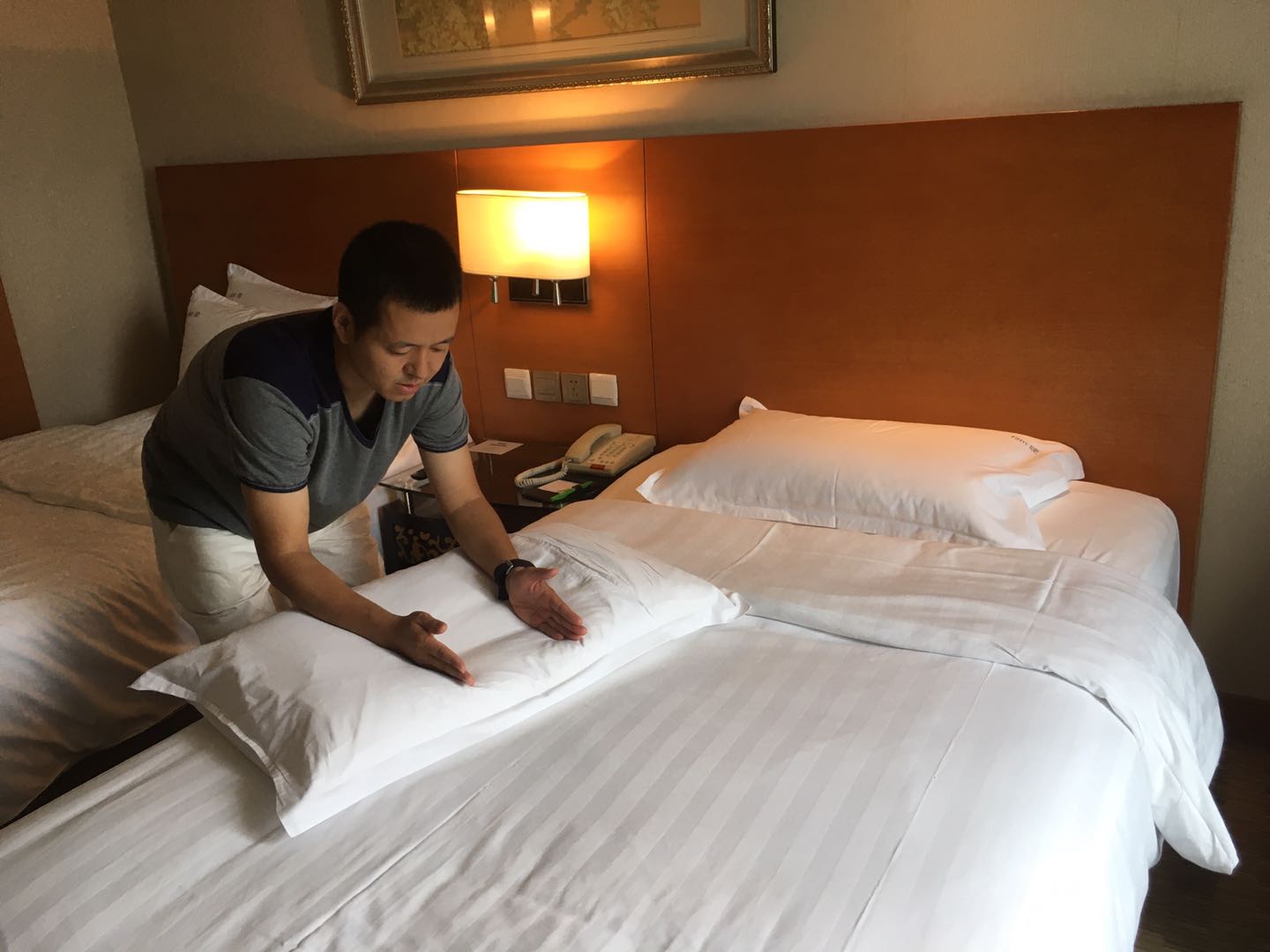 成都石化工业学校教师培训班,成都石化工业学校酒店管理