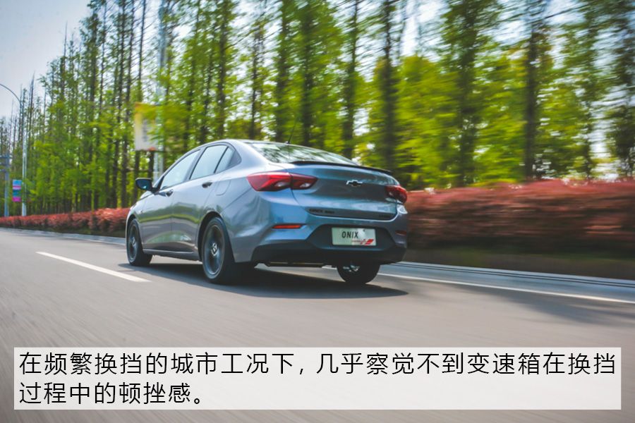 雪佛兰科沃兹1.0t四缸怎么样,雪佛兰科沃兹1.5手动评测视频