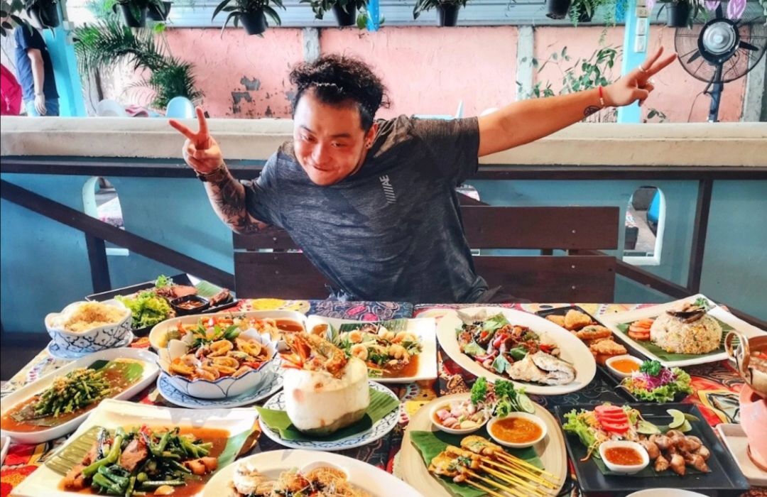 泰国个人买别墅,十年不上班怎么找工作