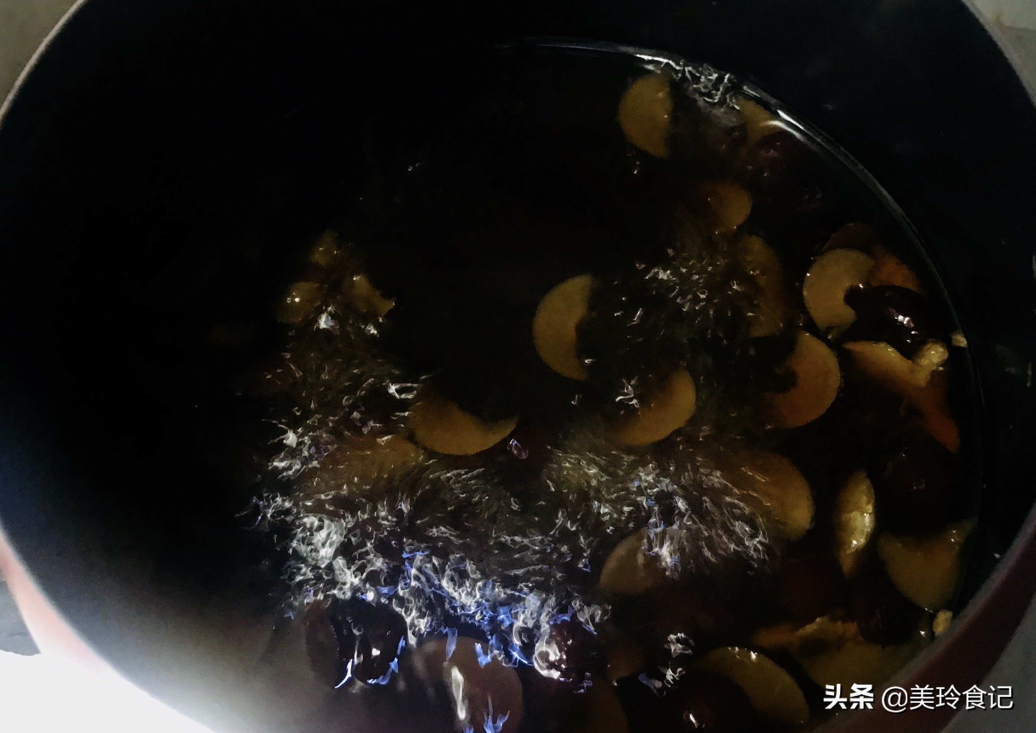 入伏寒湿体质人群喝什么养生茶,伏天女性喝什么茶能驱赶寒气