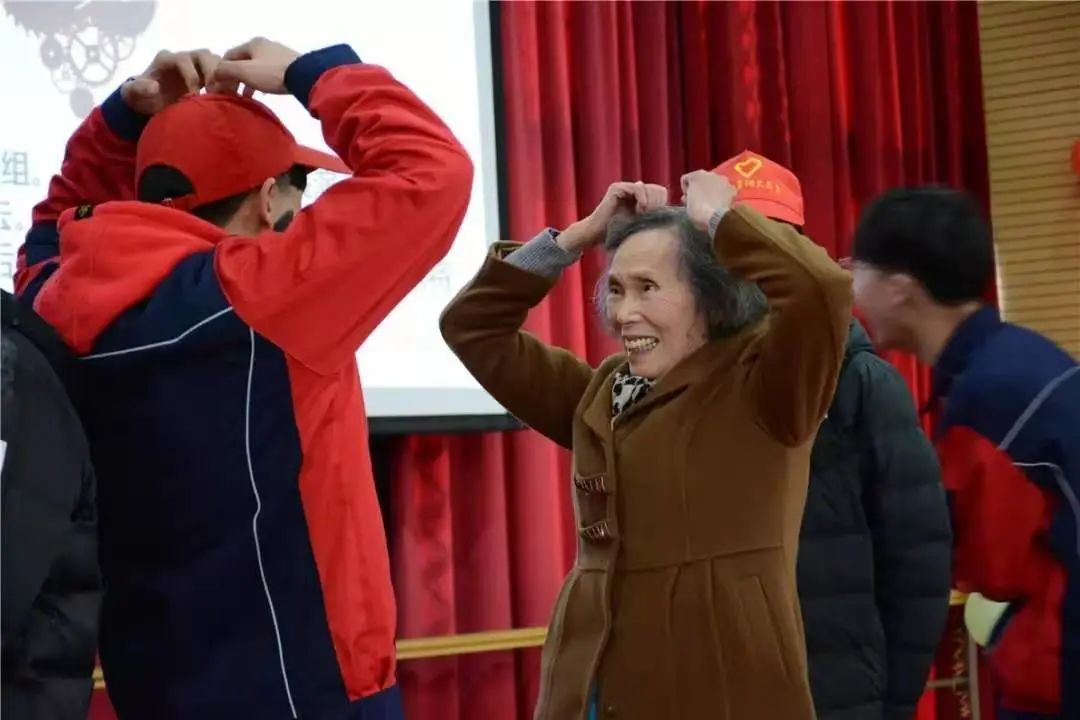 海门镇志愿服务图片,海门温度