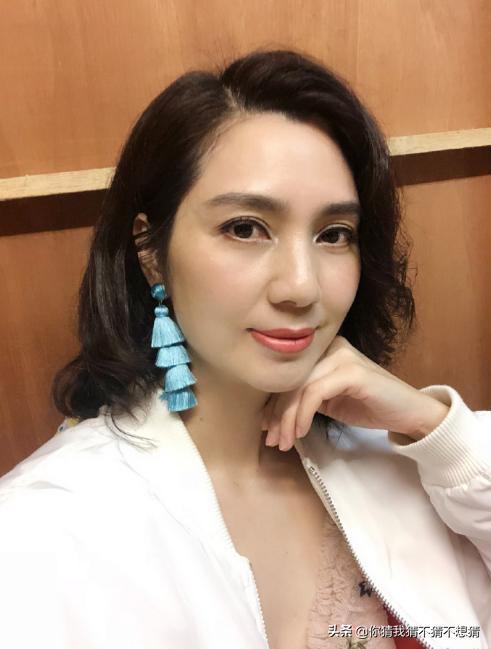 出轨的瓜太多太快，快吃不下了！与郑秀文分合28载，许志安仍出轨