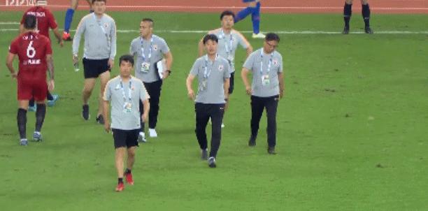 里皮卸任视频,里皮离任足球主教练