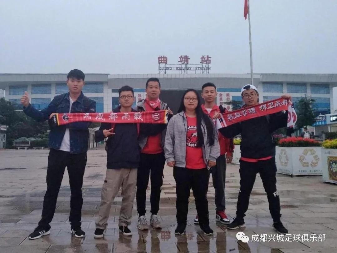 球迷故事丨小黄:和成都兴城一起战斗,让我找回归属感和幸福