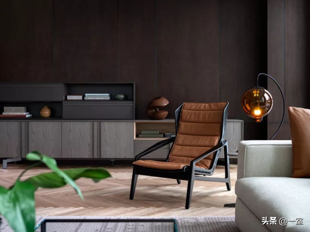 涓編鍦伴搧瀹炲姏澶k,涓編鍩庡競楂樻ゼpk