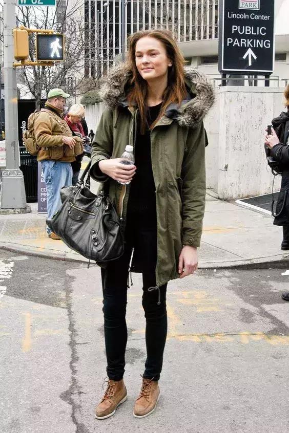 拒绝臃肿冬天最薄的保暖衣,好看又不显臃肿的羽绒服