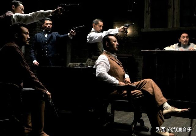 肖申克的救赎同年的世界级电影,肖申克的救赎原著与电影的区别