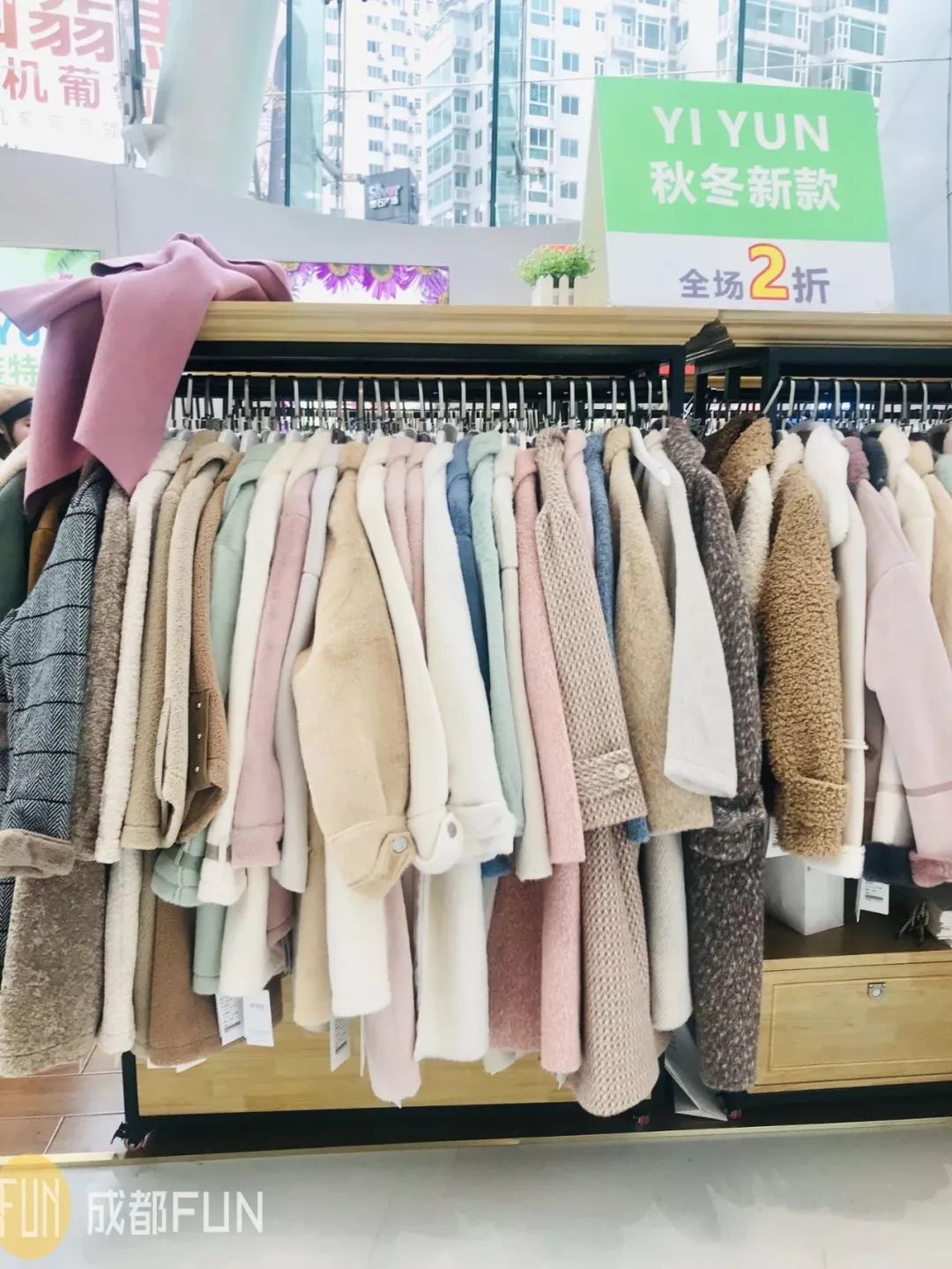 品牌秋冬款撤柜,新款品牌撤柜