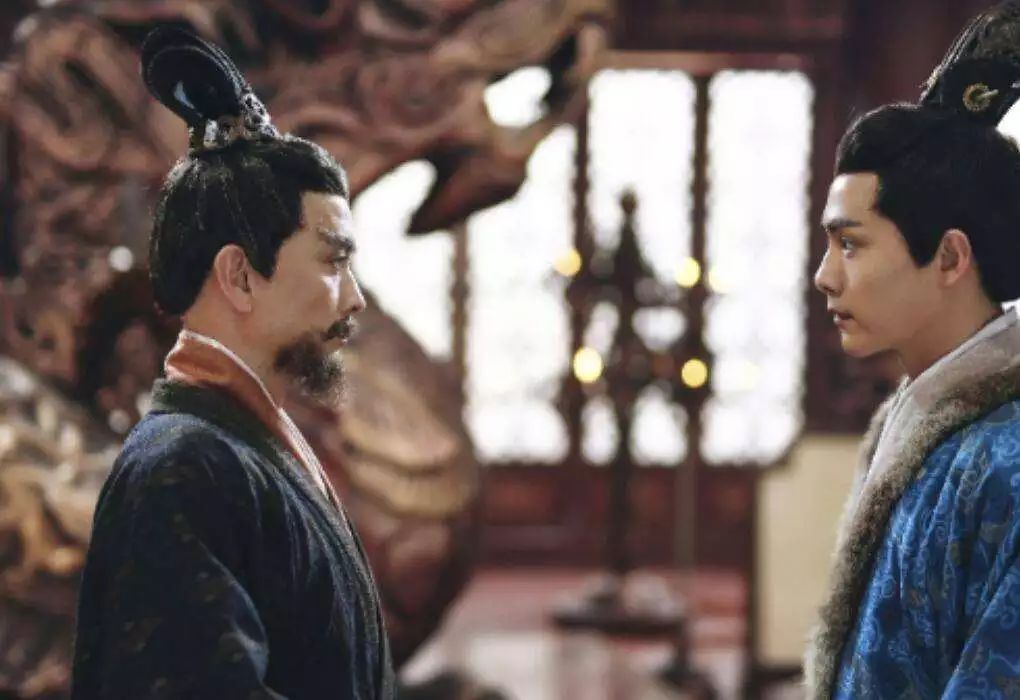 郑伯克段于鄢人物之间矛盾,郑伯克段于鄢的故事关系图