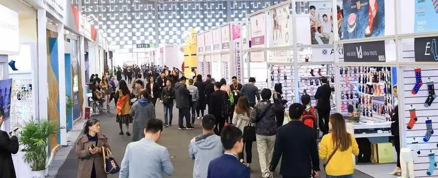 *袜丝**下一个爆款？上海袜交会解密行业发展