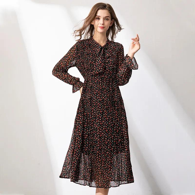 碎花裙这样选好看又显气质,浪漫碎花裙