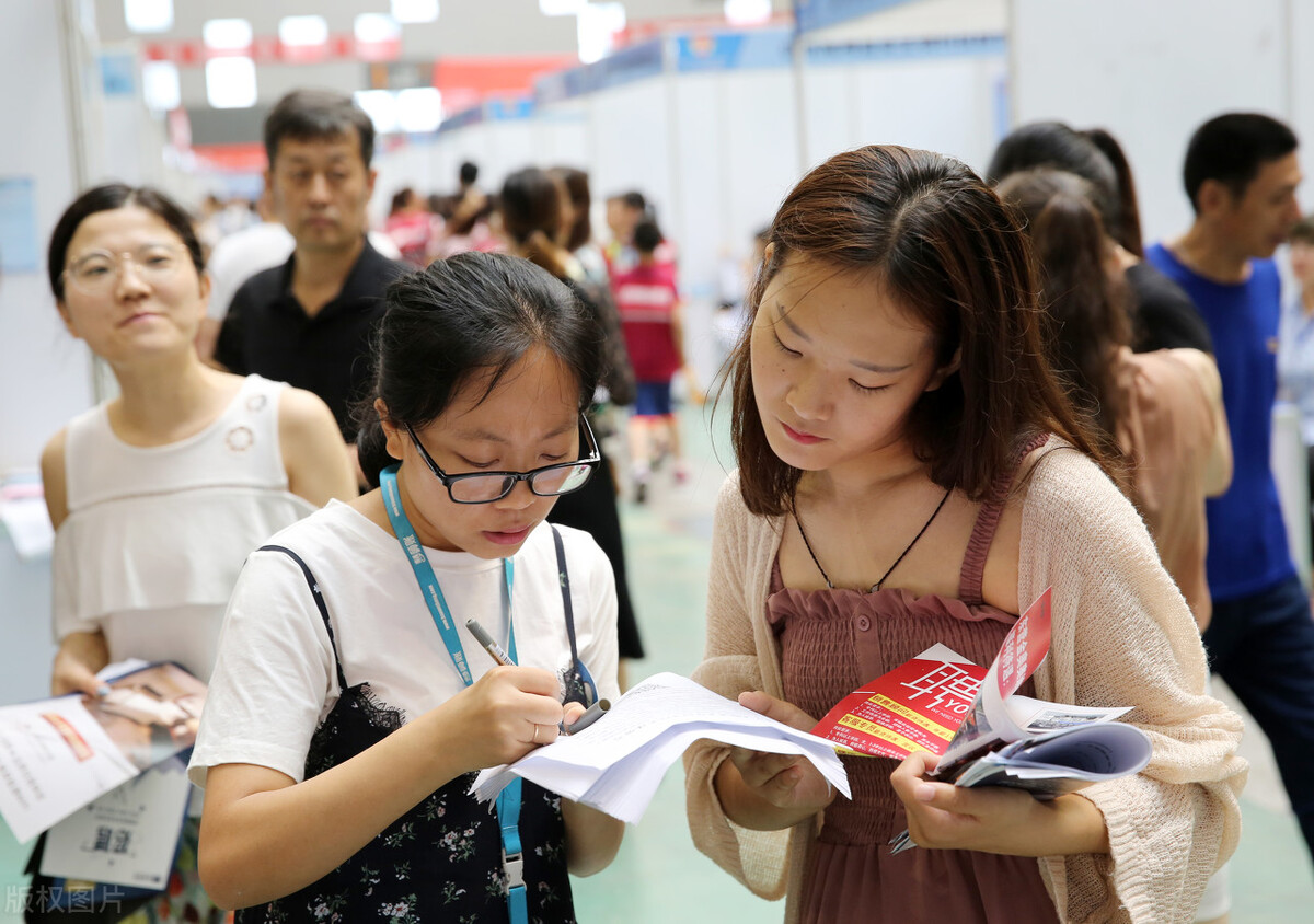 在技校的三年的规划,技校生的前途规划