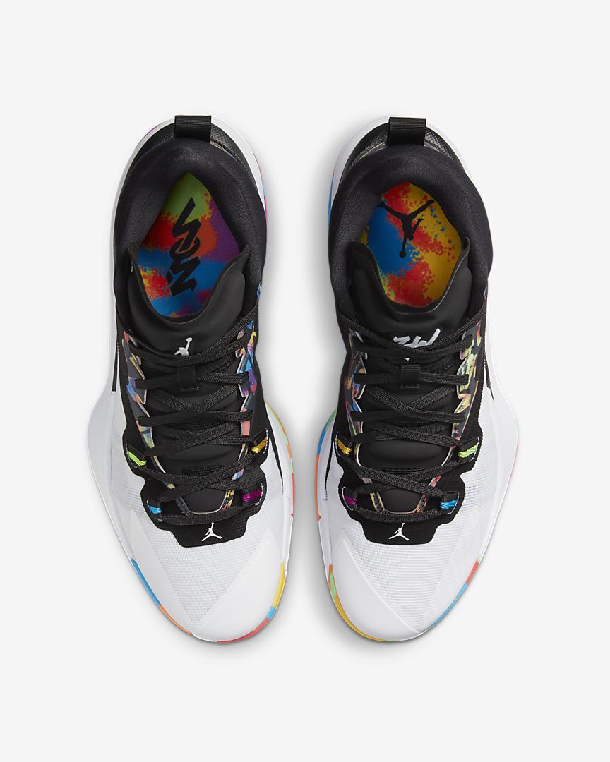 nikeswoosh联名鞋哪个颜色好,新鞋速递跑鞋nike