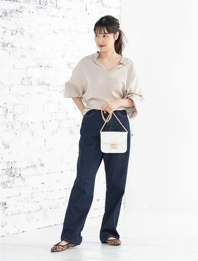 肩膀又窄又塌怎么穿搭,肩膀太宽太长了怎么穿搭