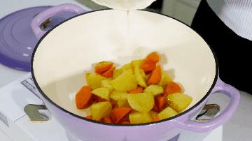 鲜椒蒜香翅的做法,广东鹅焖掌翅的做法大全