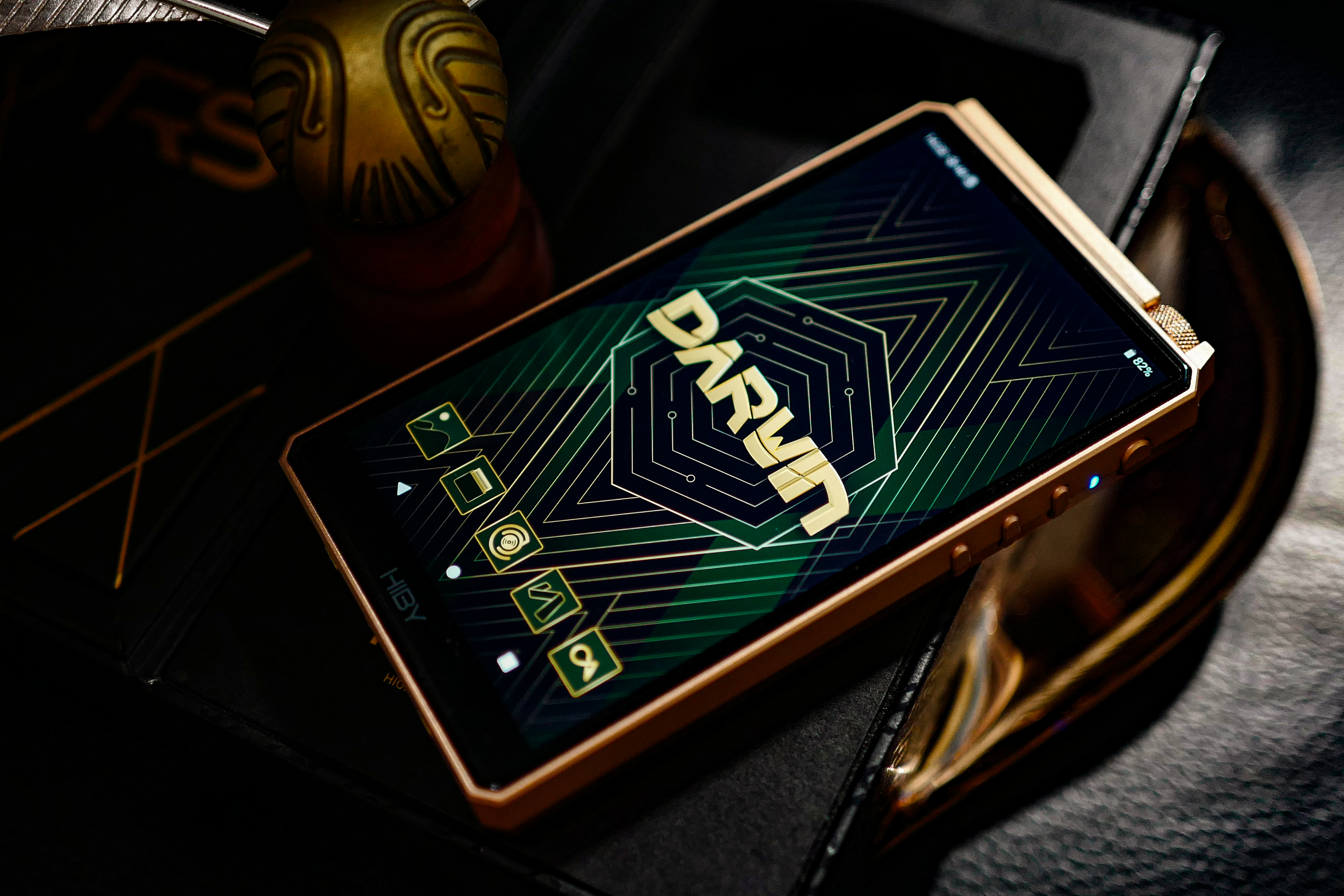 便携播放器海贝rs6跟山灵m6对比,海贝hibyrs6播放器测评