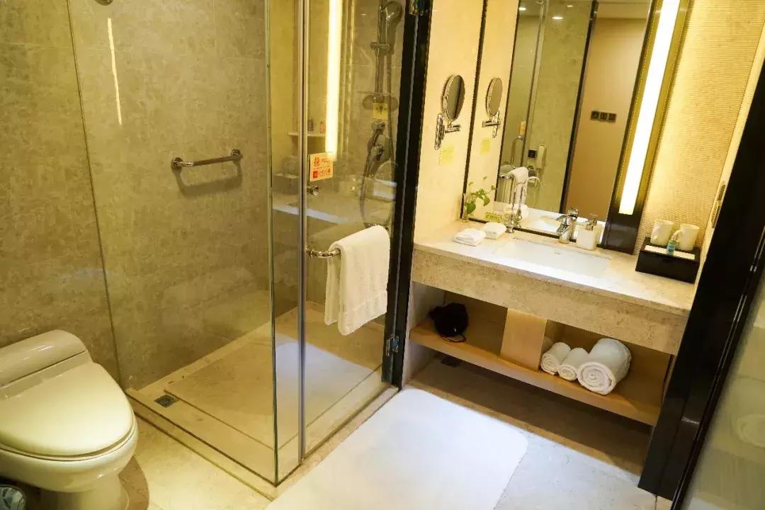 长沙华天酒店总店怎么样,长沙华天酒店怎么样