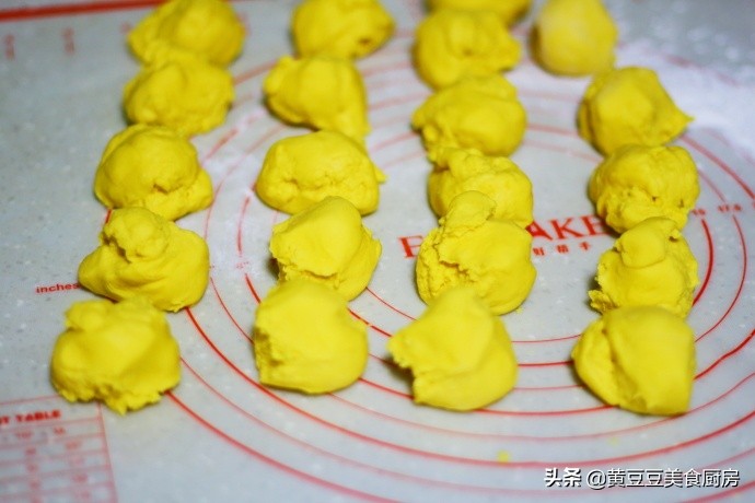 过年好东西分享,福字元宝馒头