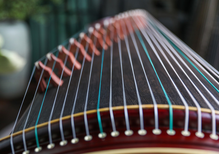 古筝多久更换琴弦,古筝换琴弦怎么避免弦断