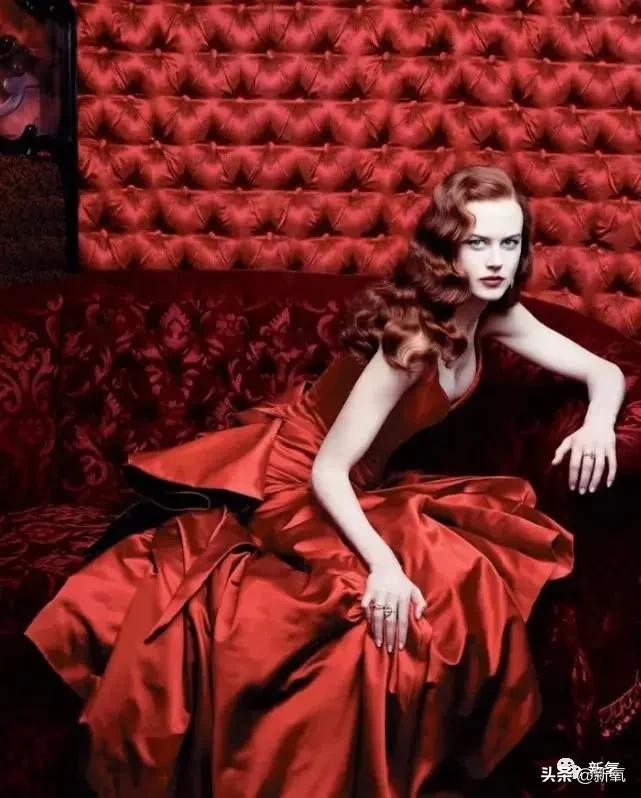 经典电影复古衣服,电影经典时装造型