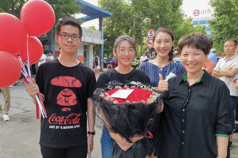 高考结束后表白瞬间,高考结束可以表白吗