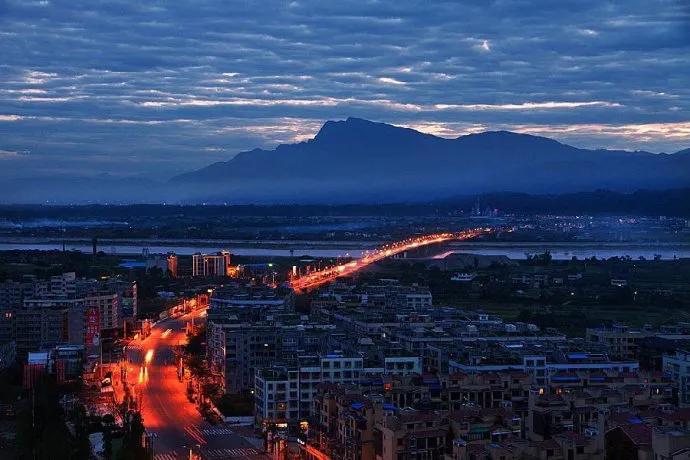 峨眉山有什么灵猴,峨眉山灵猴在哪