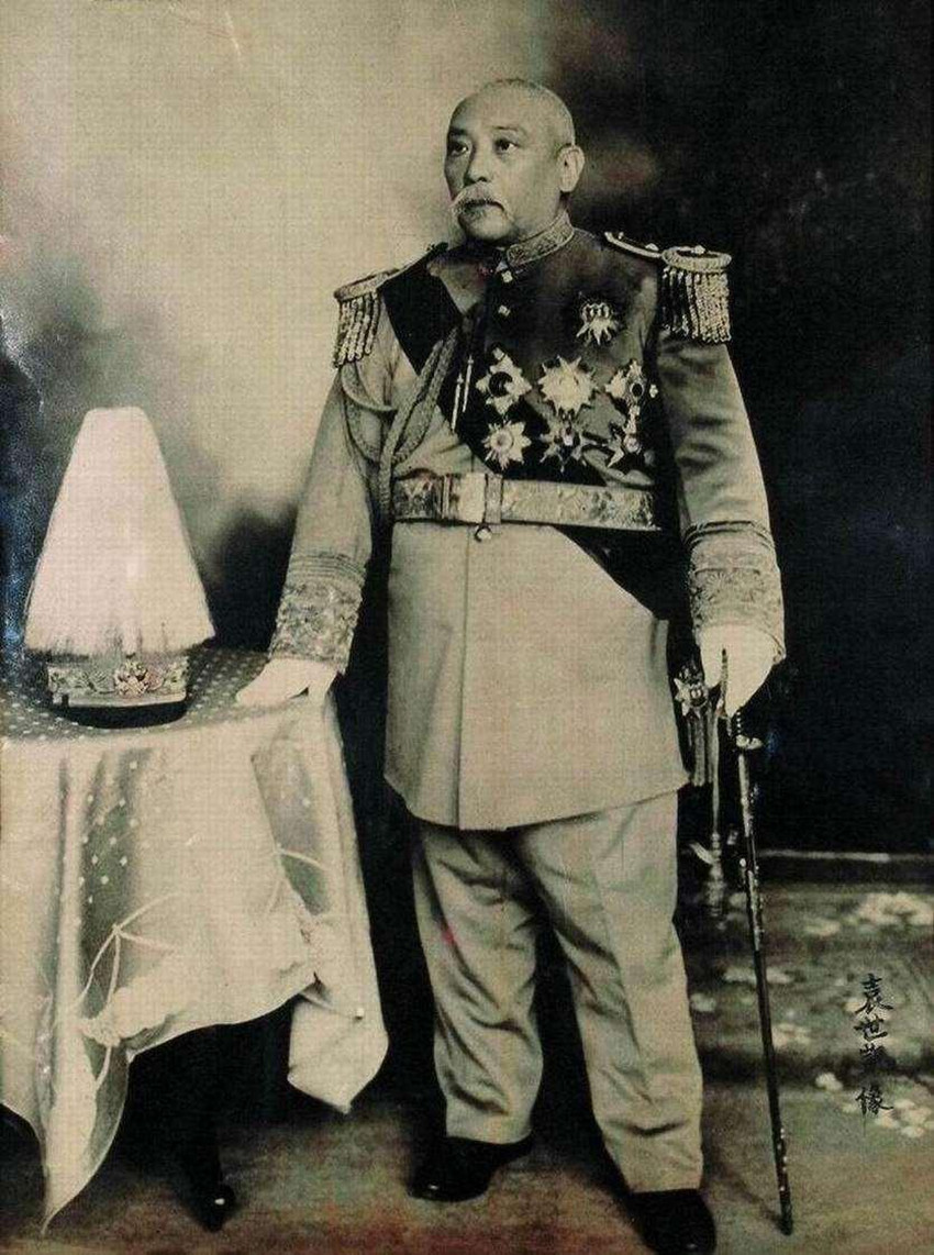 袁世凯临终前，为何选反对自己的段祺瑞接班，而没选自己儿子