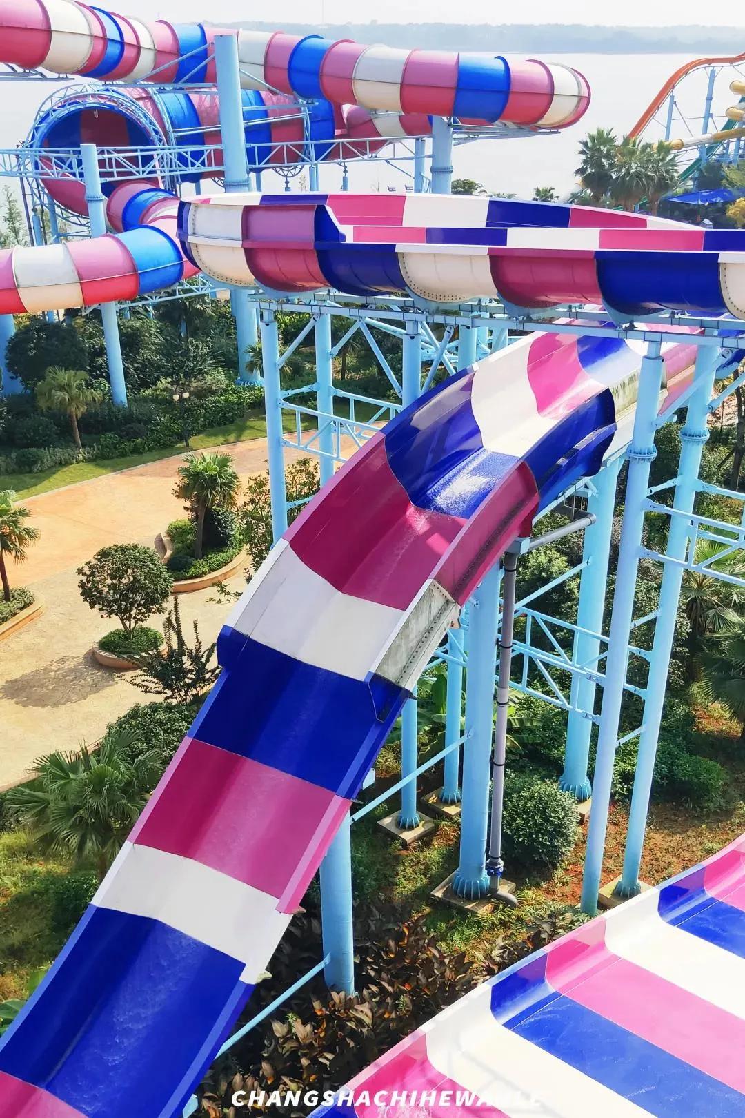 酷炫机车轰炸“洋沙湖”，哈雷电音之夜引爆“欢乐水世界”