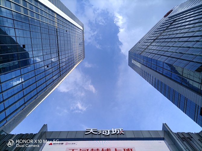 荣耀x10max测评护眼么,荣耀x10max7寸大屏