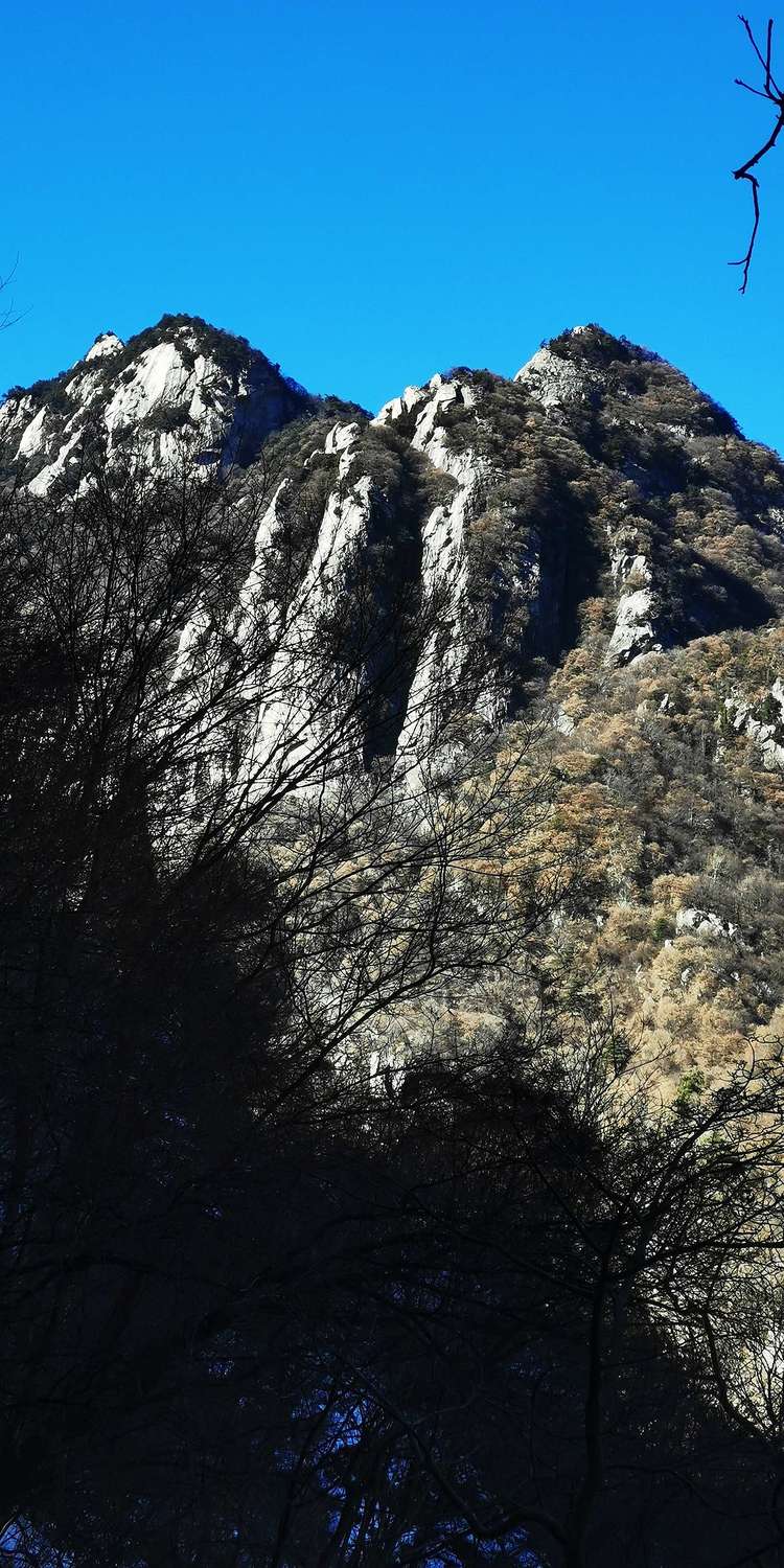 20210117独行太兴山，误入佛国秘境花石湾