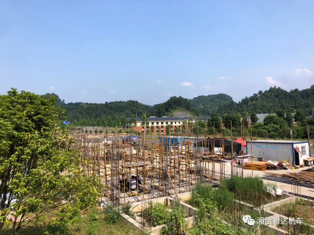 我47岁，春风150NK让我代步摩旅两不误