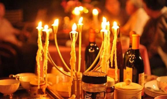 原来不是只有情人节才能收到礼物,从来没有收到过情人节的礼物