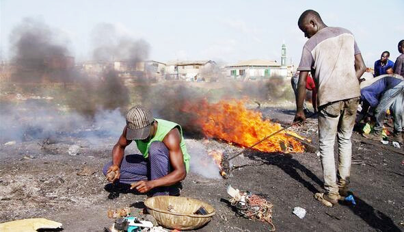 加纳黄金海岸淘金,在加纳淘金中国人有多少人
