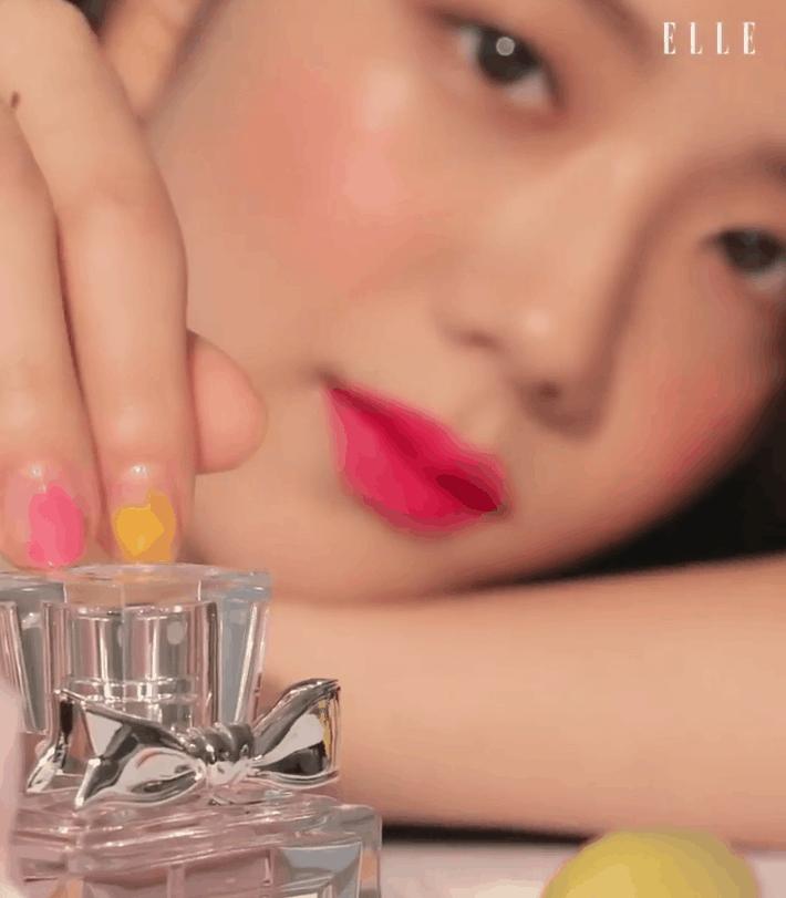 从BP小糊咖到Dior千金,Jisoo的脸越来越值钱了