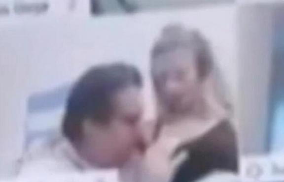 加拿大议员会议出镜,加拿大议员视频会议出镜