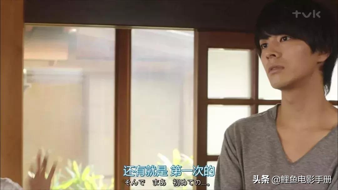 半夜看电视剧扰民不,半夜睡不着看什么电视剧