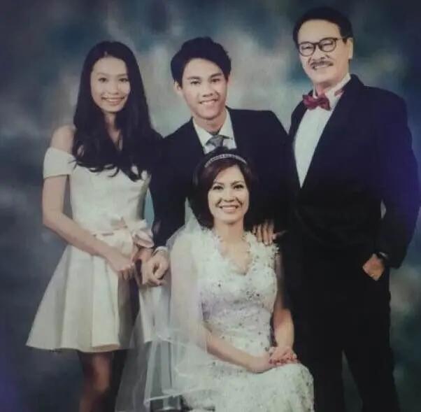 一年一绿叶,百年吴孟达。3000字带你回顾吴孟达传奇一生