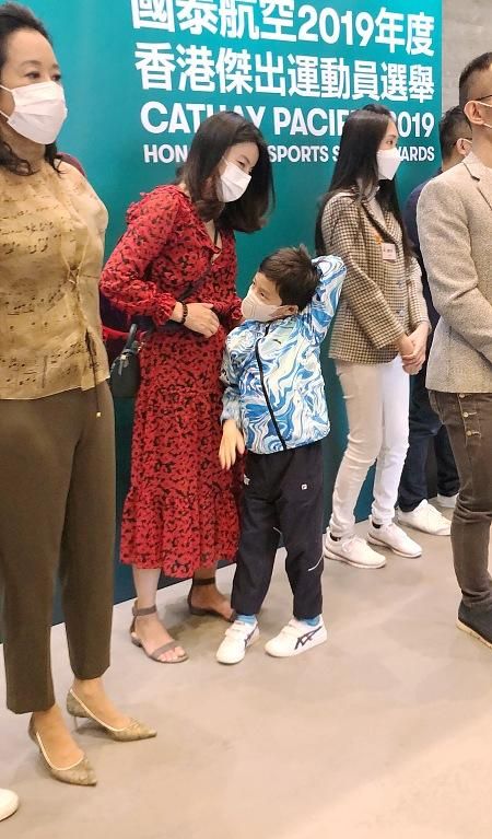 朱玲玲孙子霍中曦,郭晶晶霍中曦视频