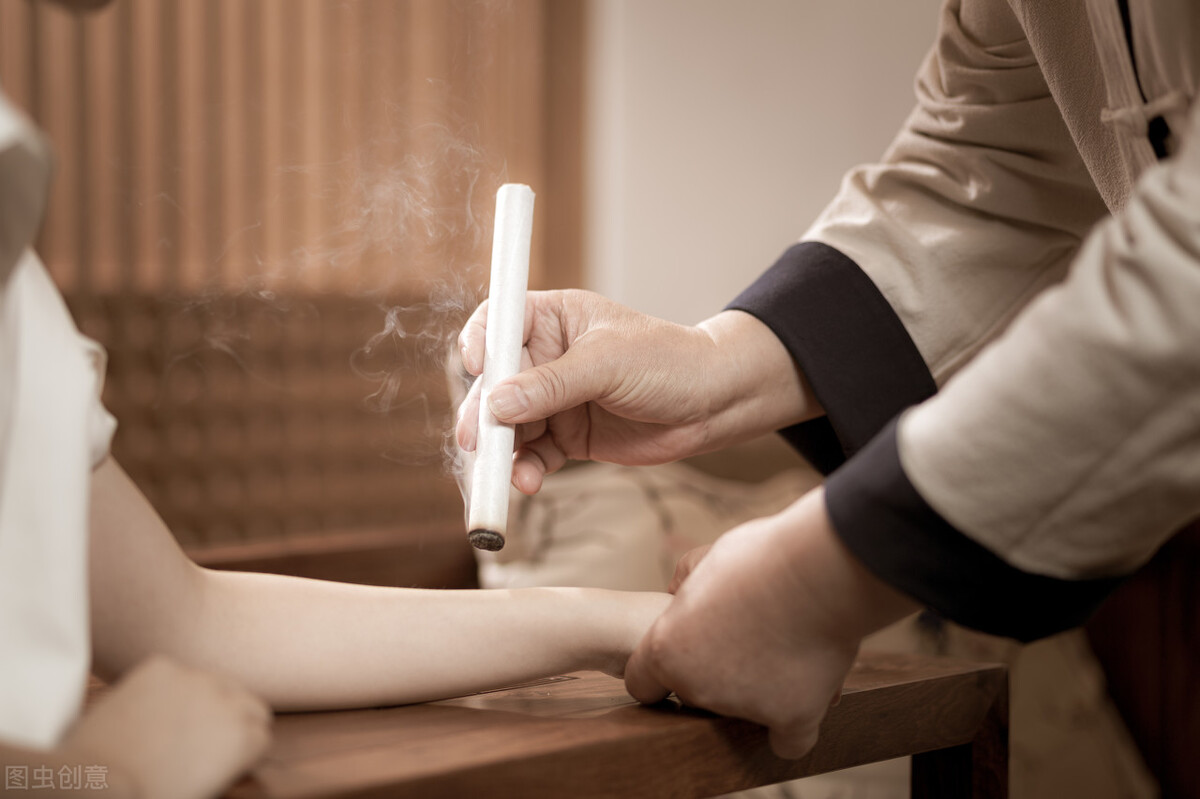 艾灸仪器如何温经通络,艾灸通经活络扶阳驱寒