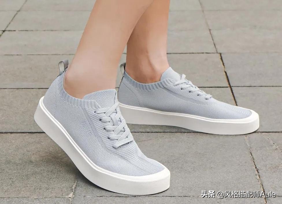 fila艺术家跑步鞋,fila设计师签名款